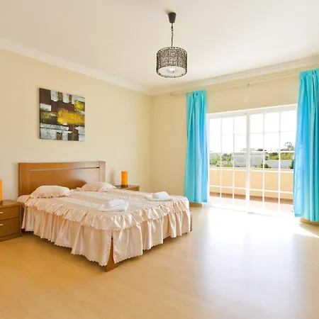 Modern Holiday Appartement Quarteira