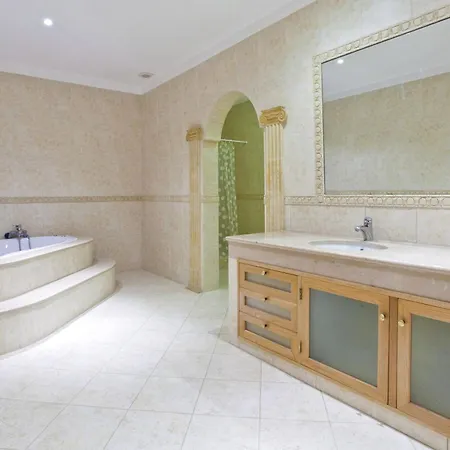 Modern Holiday Appartement Quarteira