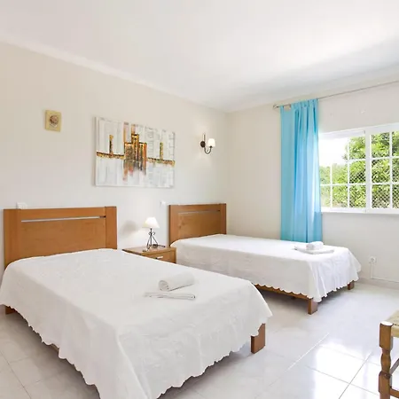 Modern Holiday * Quarteira